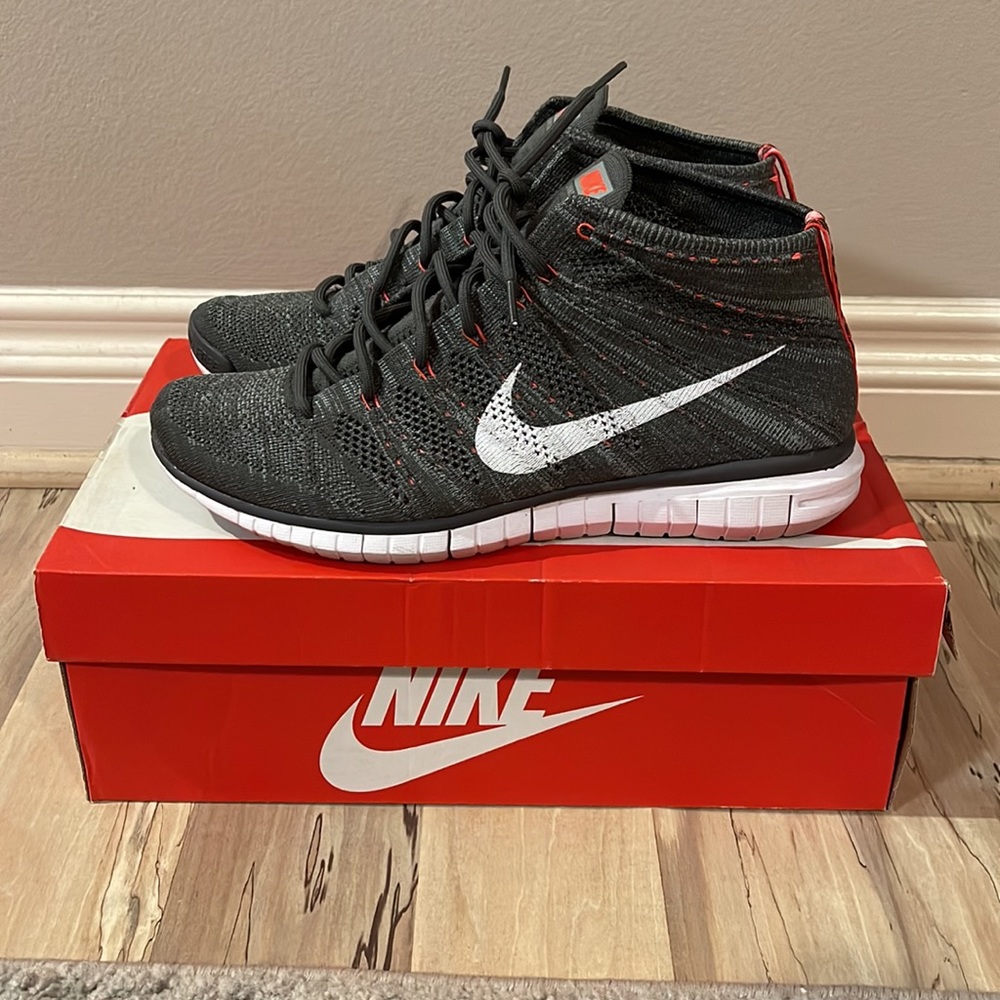 Nike Free Flyknit Chukka